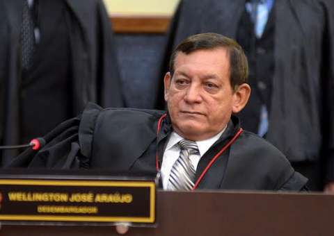 Candidatos aprovados em concurso não podem ocupar dois cargos públicos, diz TJAM