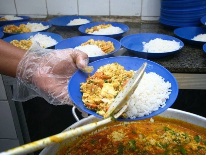 Produtores rurais podem fornecer alimentos para a merenda escolar em Manaus  