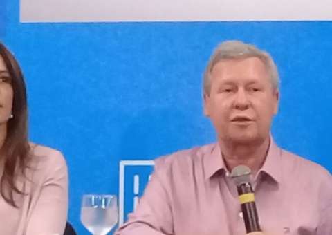 Prefeito Arthur Neto anuncia que está com câncer
