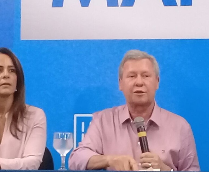 Prefeito Arthur Neto anuncia que está com câncer