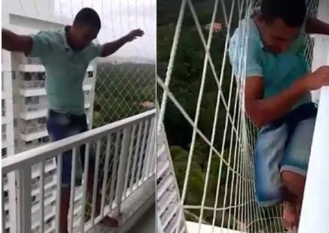 Vídeo do homem que se joga em tela de proteção viralizou 