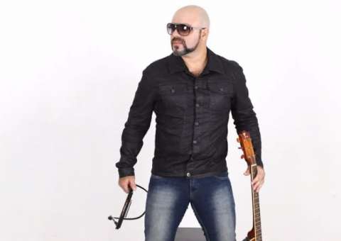 Engenho Hawaiano apresenta show especial no Imperial Pub