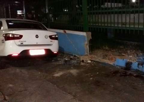 Dupla é presa após assaltar taxista em Manaus 
