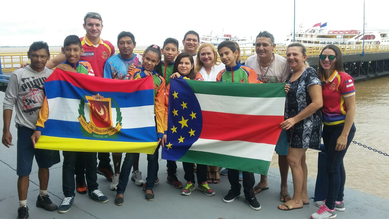 Jovens atletas do interior batalham por título de campeonato em Manaus