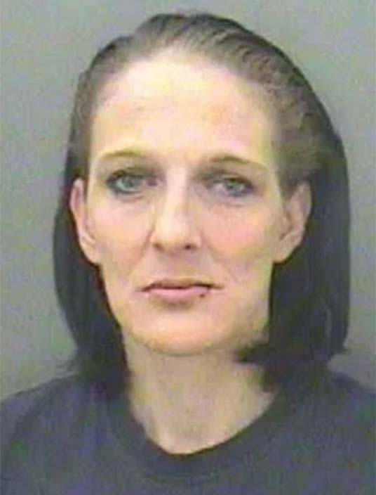 Homem esconde o corpo de namorada por 15 meses dentro do armário