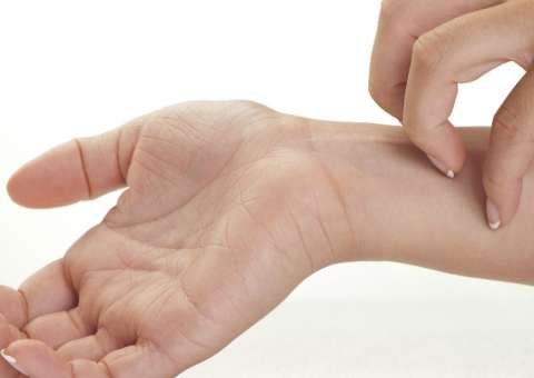 Saiba como tratar impinges e feridas na pele de forma natural  