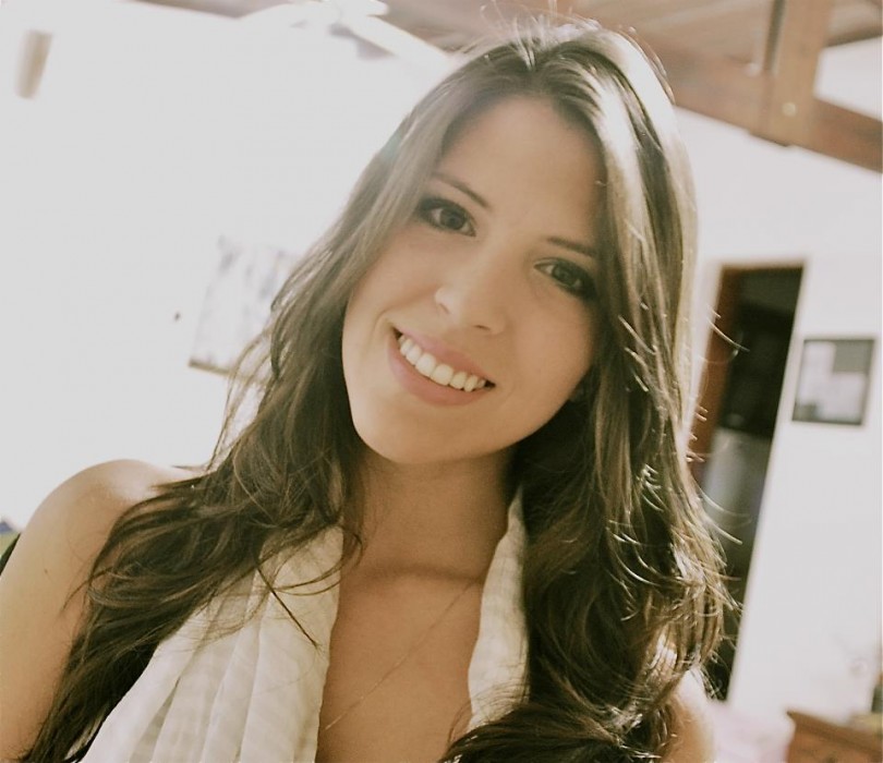 Jovem descobre trombose cerebral causada por anticoncepcional