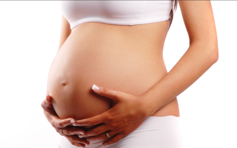 É possível engravidar estando grávida? Especialista explica caso raro