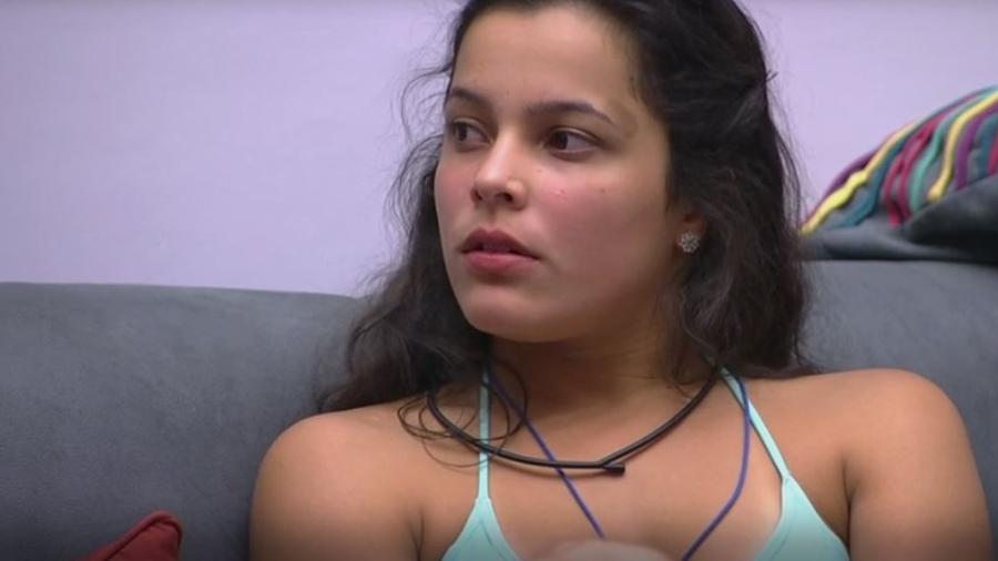 BBB17: Internautas pedem eliminação de Emilly e sister ganha apelido 