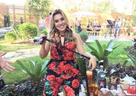 Naiara Azevedo, do hit R$ 50, anuncia música inédita que pertence a outro cantor