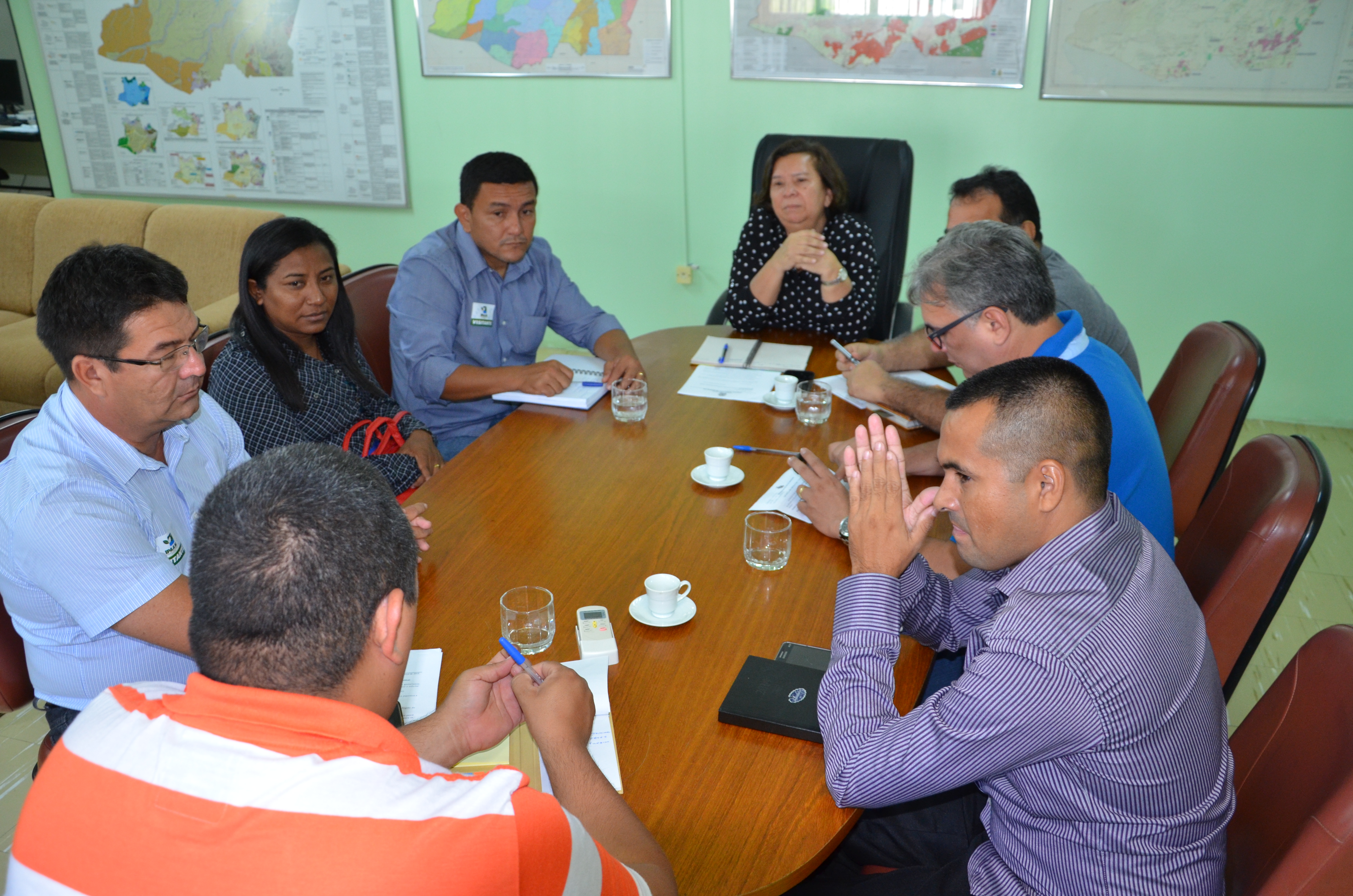 Extração de pedra brita tem deixado moradores sem dormir e destruído casas no Amazonas