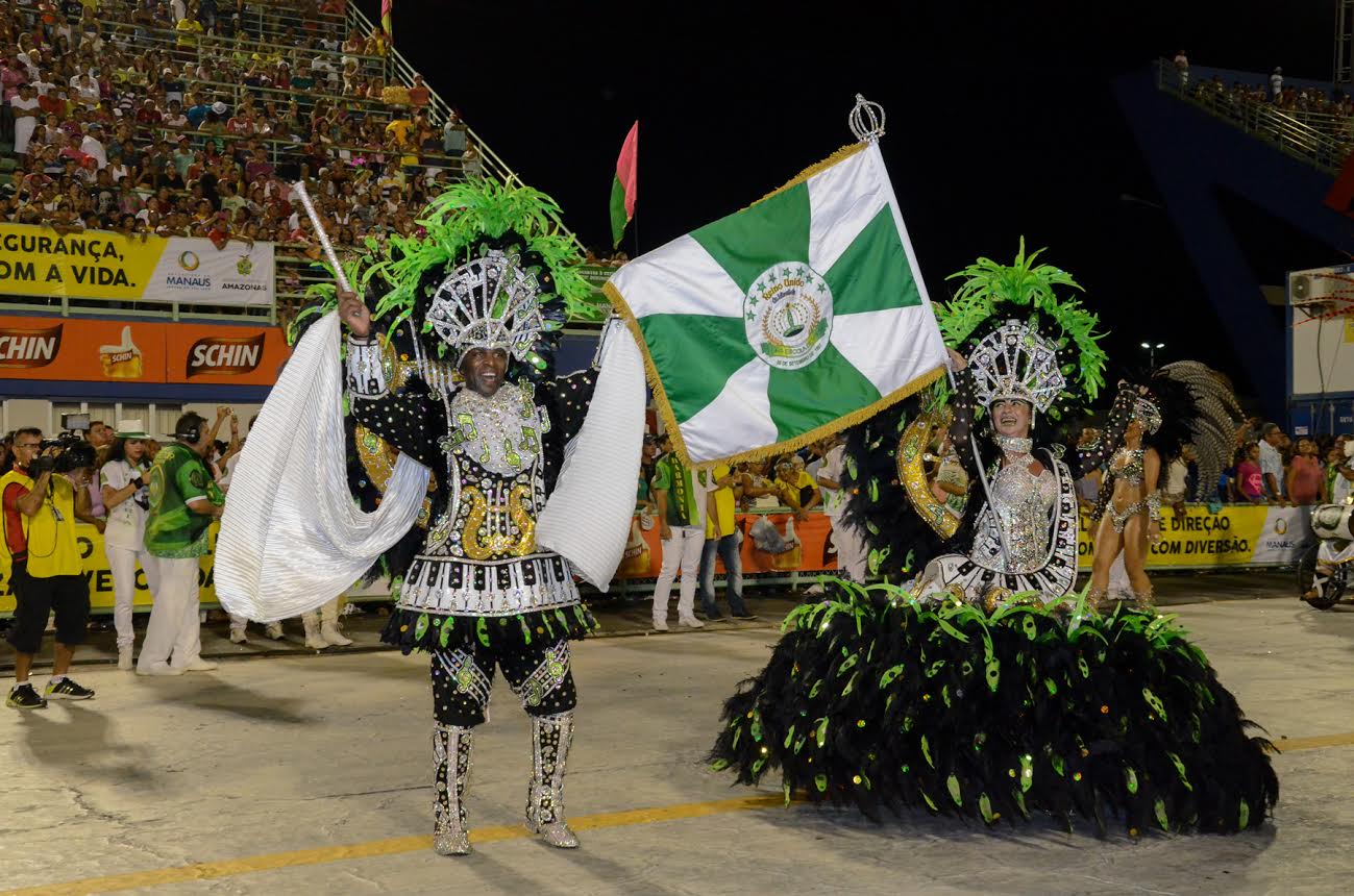 Escolas de samba de Manaus recebem apoio financeiro 