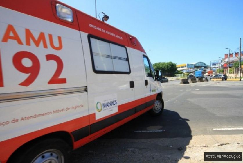 Bandidos deixam homem baleado durante assalto em Manaus