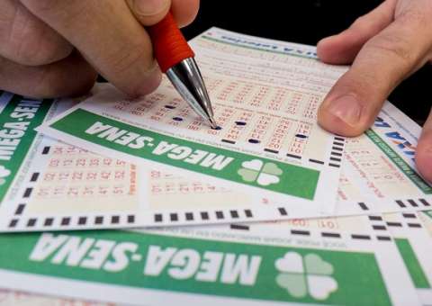  Mega-sena acumula e pode pagar prêmio de R$25 milhões 