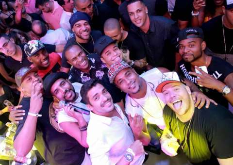 Com festa de R$ 300 mil, Adriano Imperador reúne famosos para celebrar aniversário