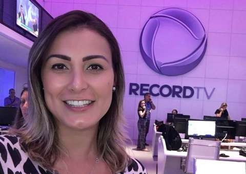 Andressa Urach é demitida da Record 