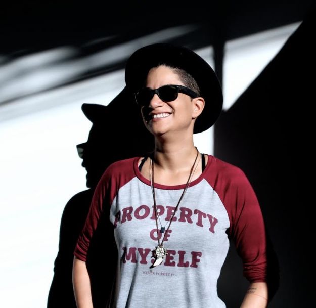 Projeto Música na Praça recebe Bel Martine nesta quinta-feira