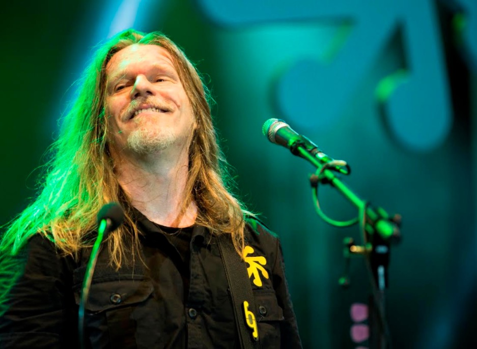 Especial Engenheiros do Hawaii movimenta Unplugged Porão