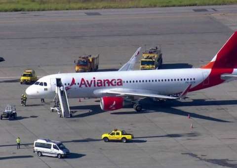 Avião faz pouso de emergência em Guarulhos logo após decolagem