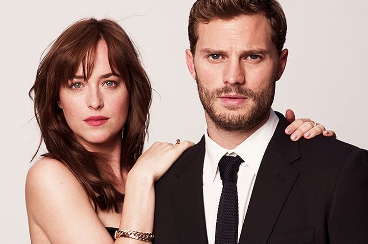 Homem é preso por se masturbar no cinema em sessão de 50 Tons Mais Escuros