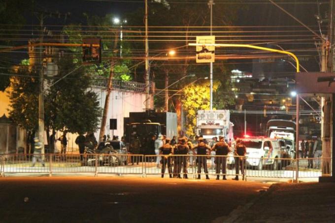 Cadeia Pública Raimundo Vidal Pessoa tem princípio de rebelião