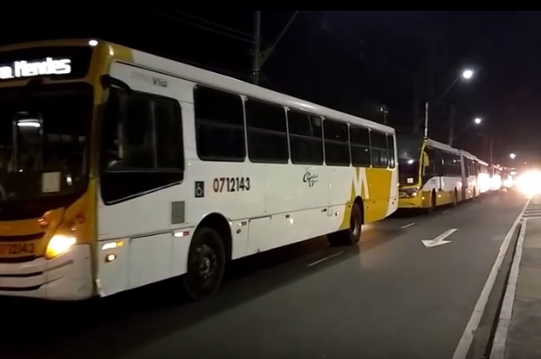  Transportes alternativos foram liberados para atender população em Manaus