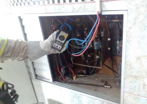 Polícia encontra 'gato' em hotel do Centro de Manaus