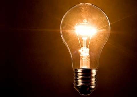 Conta de luz terá bandeira amarela em março, com extra de R$ 2 a cada 100 kWh