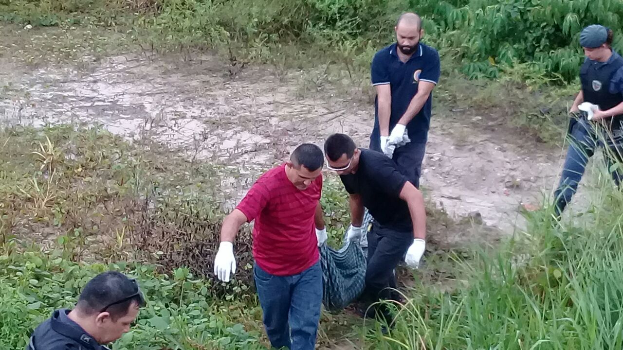 Homem é encontrado sem cabeça após ser sequestrado por dupla em Manaus