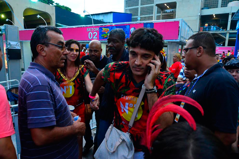Marido de Glenda Kozlowski é agredido por equipe de camarote no Carnaval do Rio