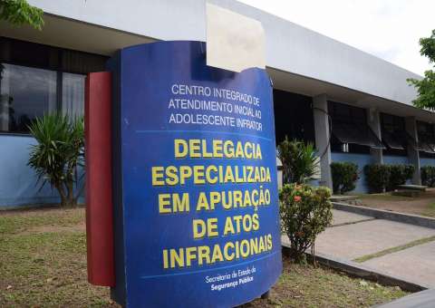 Após tentativa de assalto, menor é espancado na Zona Oeste de Manaus