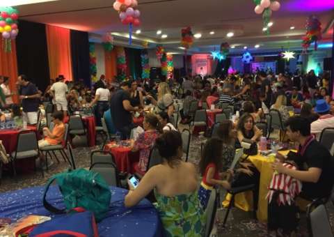 Bailinho Infantil do Tropical faz a alegria da garotada nesta terça