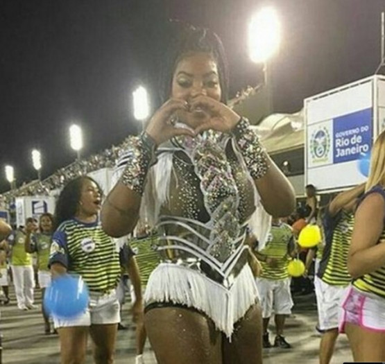 Seguranças de Ludmila assustam convidados no camarote da Sapucaí