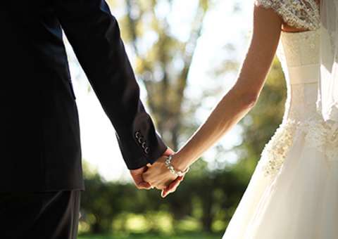 Estudo revela que casar faz muito bem para a saúde