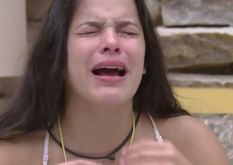  BBB 17: Emilly e Marcos brigam feio e sister fica aos prantos; assista