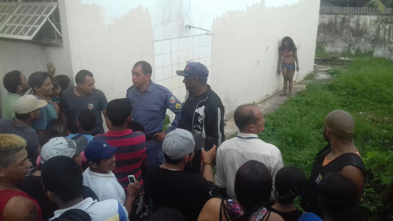 Acusada de incêndio que deixou 2 mortos no AM sai do hospital direto para prisão