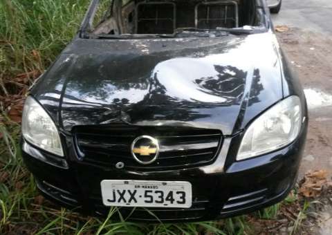 Veículo exibido como roubado em APP é visto por internauta no conjunto Tiradentes