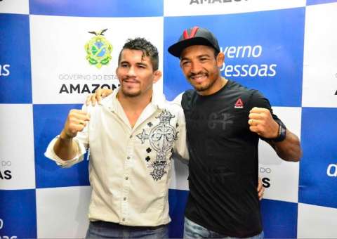 José Aldo chega a Manaus para 3º edição de partida beneficente