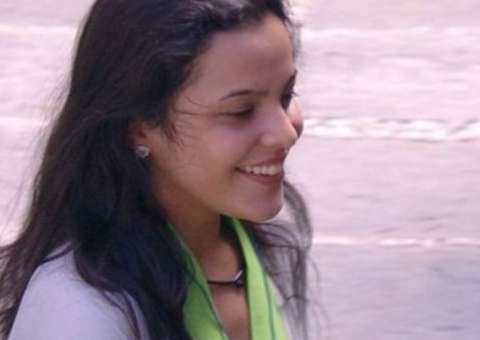 Emilly é misteriosamente chamada no confessionário e BBB causa polêmica na web 