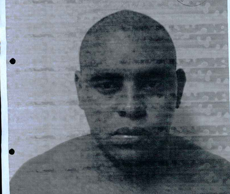 Polícia pede ajuda da população para encontrar homem acusado de homicídio