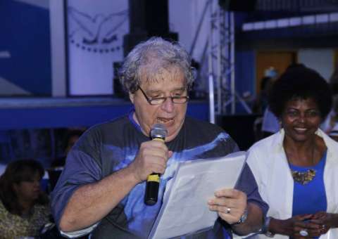 Presidente da Portela é hospitalizado às pressas durante desfile das campeãs