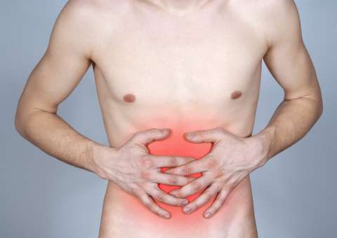 Folhas e raízes de planta são indicadas para lavagem intestinal 