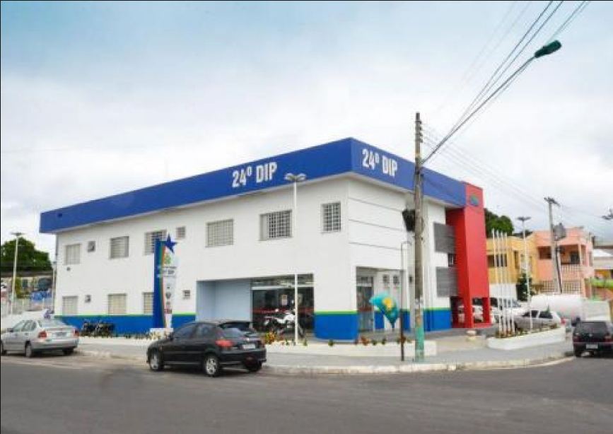 Vendedor leva tiro 'de graça' durante perseguição policial em Manaus