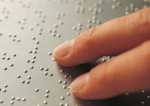   Biblioteca Braille ganha novos títulos falados 