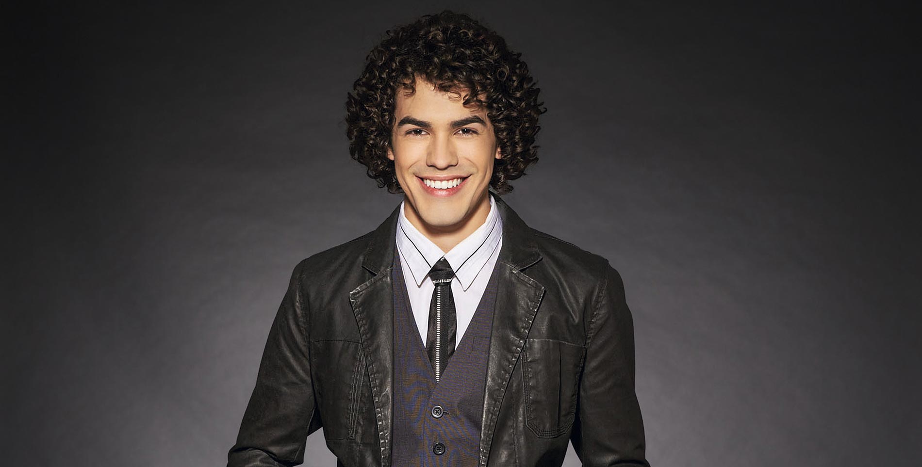 Sam Alves assume homossexualidade e fãs vão ao delírio na web