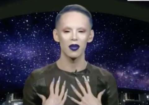 'Alien Humano' polemiza ao dar entrevista na TV