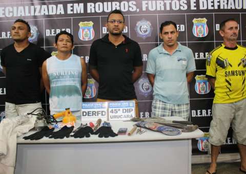 Grupo é preso suspeito de assaltar agência dos Correios e caixas eletrônicos no Amazonas