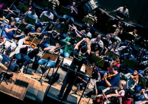 Amazonas Filarmônica apresenta repertório eclético no Largo São Sebastião 