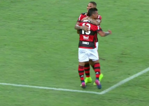 Flamengo vence de goleada San Lorenzo no Maracanã
