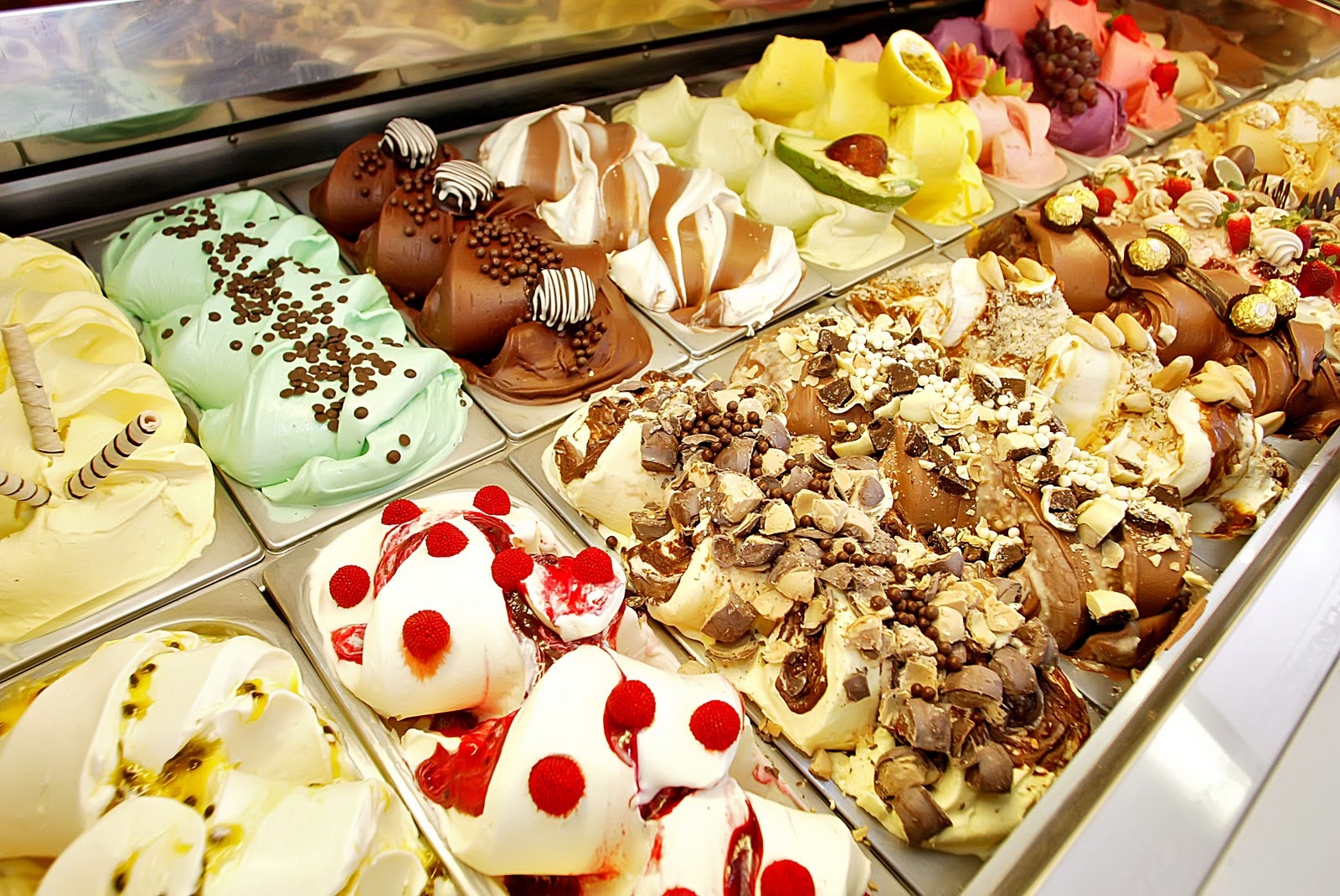 Substituir café da manhã por sorvete deixa você mais inteligente, afirma cientista